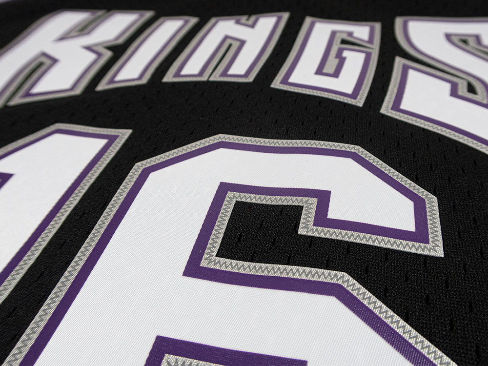 Mitchell Ness Sacramento Kings Predrag Stojakovi Swingman Jersey 2.0 TOPPERZSTORE.CO.UK